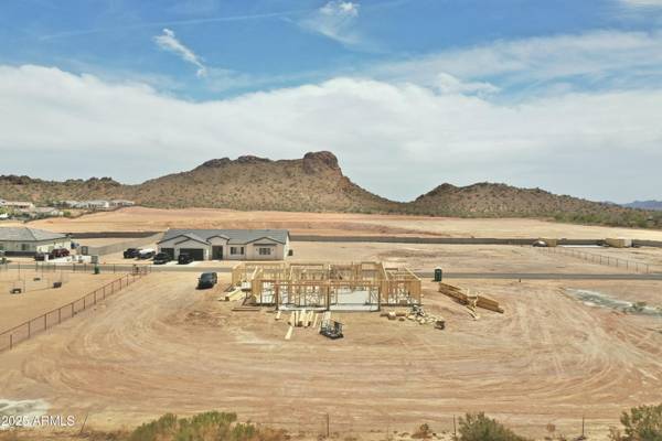 San Tan Valley, AZ 85143,740 W Patrick Place