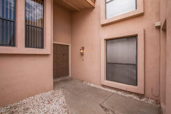 Phoenix, AZ 85016,1920 E MARYLAND Avenue #33