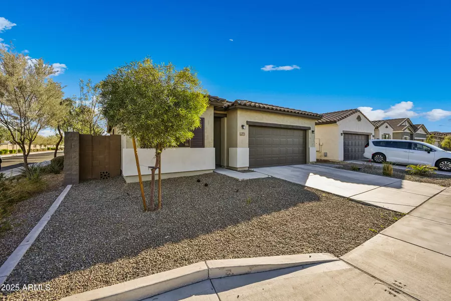 2771 E Tonto Lane, Phoenix, AZ 85050