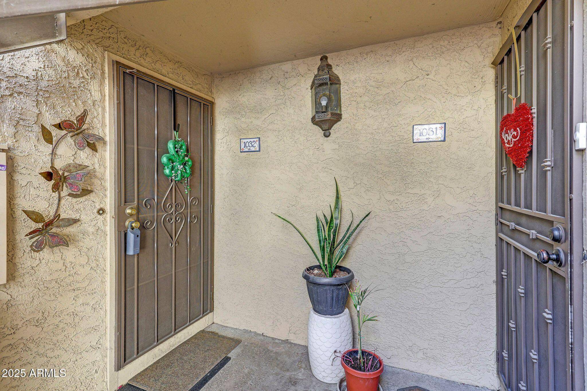 Phoenix, AZ 85020,10410 N CAVE CREEK Road #1032