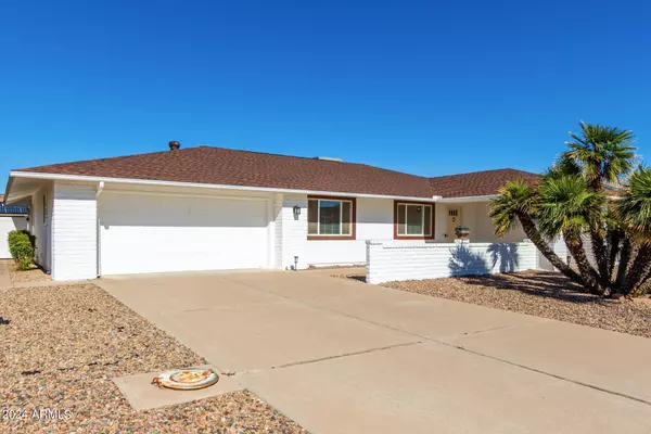 12714 W CRYSTAL LAKE Drive, Sun City West, AZ 85375