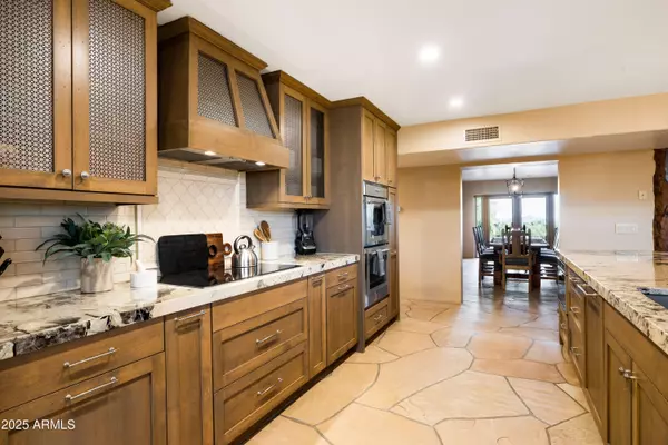 Scottsdale, AZ 85255,9716 E Mariposa Grande Drive