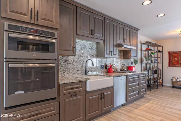 Scottsdale, AZ 85257,6702 E MONTE VISTA Road