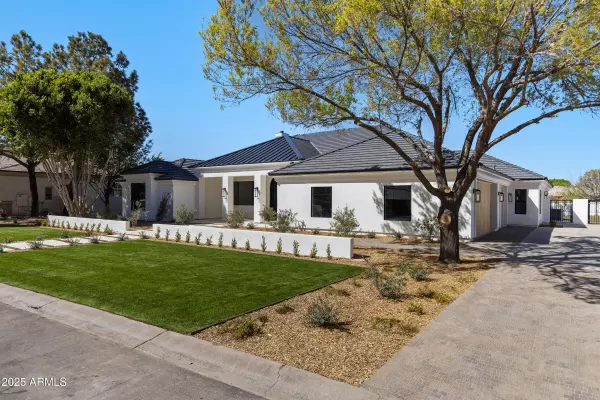 Gilbert, AZ 85296,2964 E PALO VERDE Street