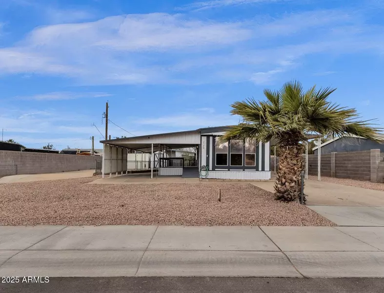 2570 W SCENIC Street, Apache Junction, AZ 85120