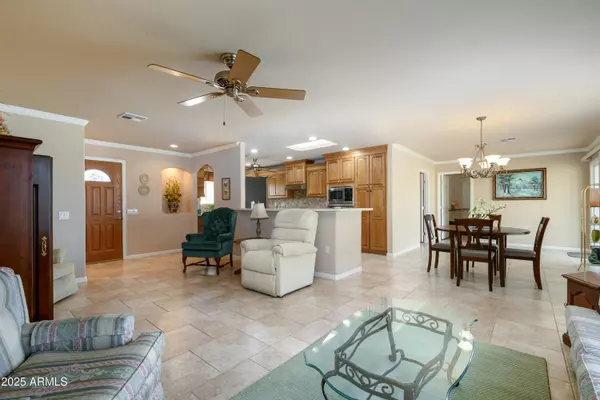 Sun City, AZ 85351,9634 W GLEN OAKS Circle N