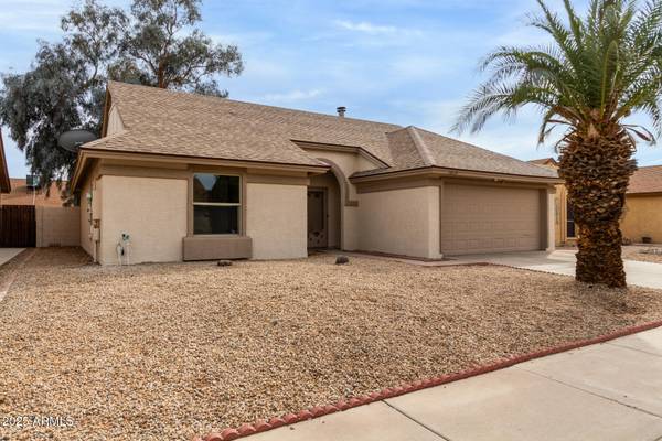 Glendale, AZ 85307,10135 W ORANGE Drive