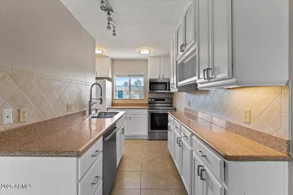 Scottsdale, AZ 85250,7430 E CHAPARRAL Road #A239