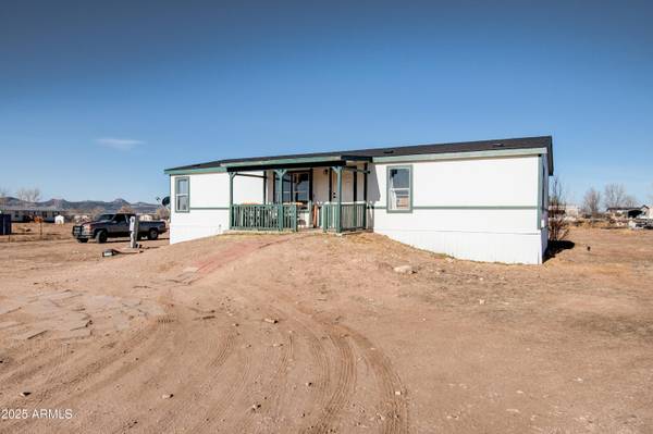 Paulden, AZ 86334,24250 N ST LOUIS Street