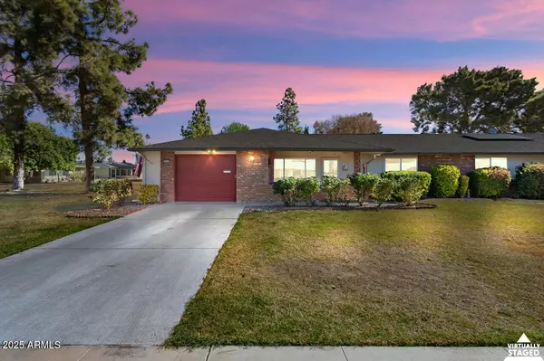 15621 N LAKEFOREST Drive, Sun City, AZ 85351