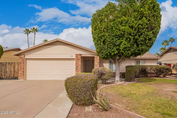 Chandler, AZ 85225,812 W ROSAL Place