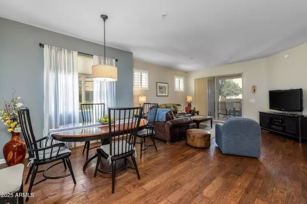 Chandler, AZ 85248,250 W QUEEN CREEK Road #146