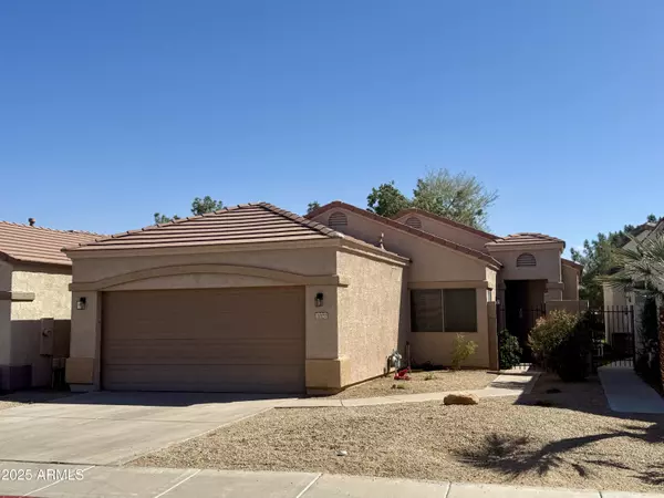 7027 S 32ND Place, Phoenix, AZ 85042