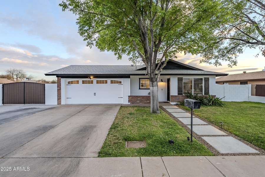 1849 E 2ND Place, Mesa, AZ 85203