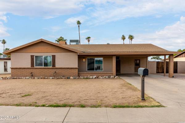 12402 N 36TH Drive, Phoenix, AZ 85029