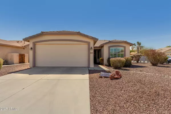 3921 E RUNAWAY BAY Place, Chandler, AZ 85249