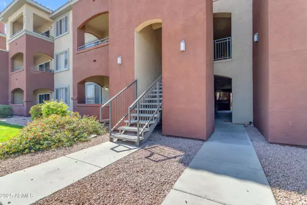 Phoenix, AZ 85008,5401 E VAN BUREN Street #1103