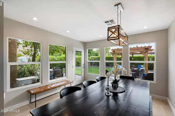 Scottsdale, AZ 85258,7800 E VIA DEL FUTURO -- E