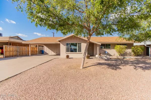 1020 E Bluebell Lane, Tempe, AZ 85281