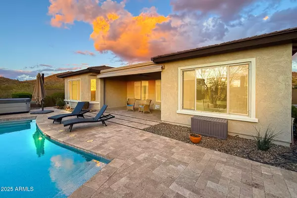 Phoenix, AZ 85085,27020 N 14TH Lane