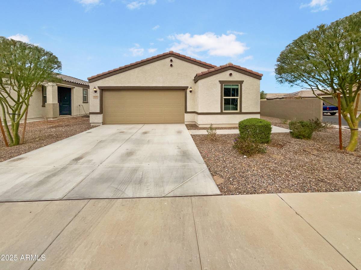 Buckeye, AZ 85326,8886 S 256TH Drive