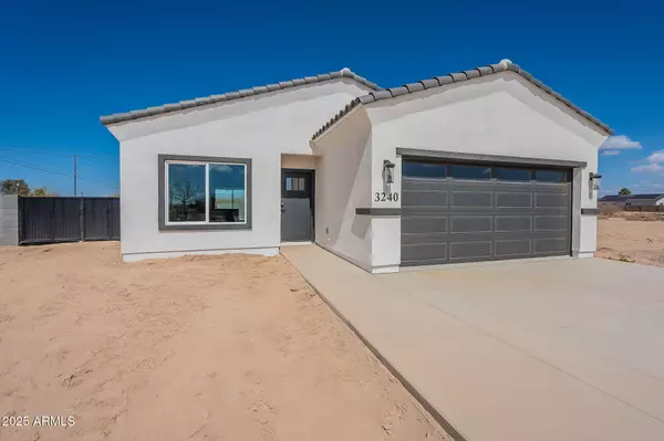 3240 W Desierto Drive, Eloy, AZ 85131