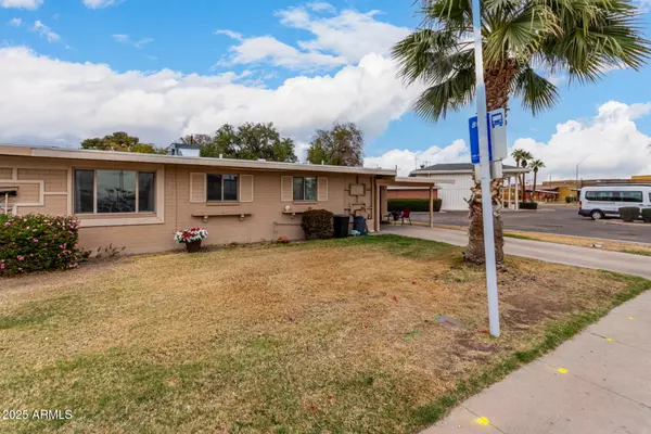 Sun City, AZ 85351,10716 W PEORIA Avenue