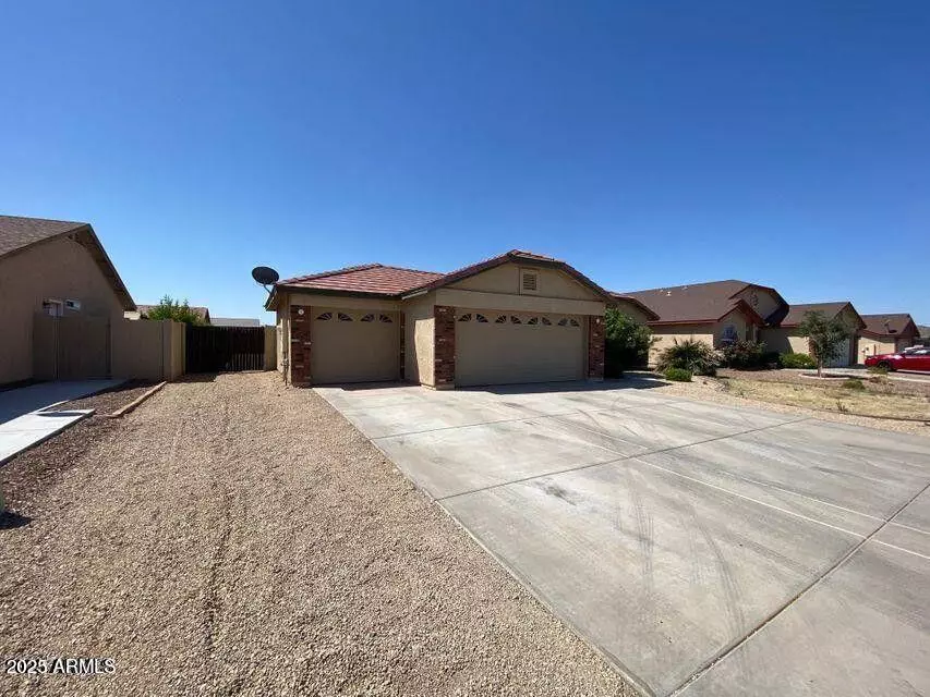 San Tan Valley, AZ 85140,4547 E MEADOW CREEK Way