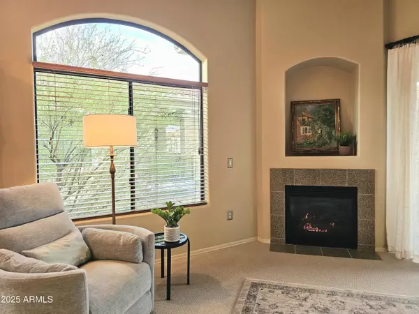 Phoenix, AZ 85028,11640 N TATUM Boulevard #3074