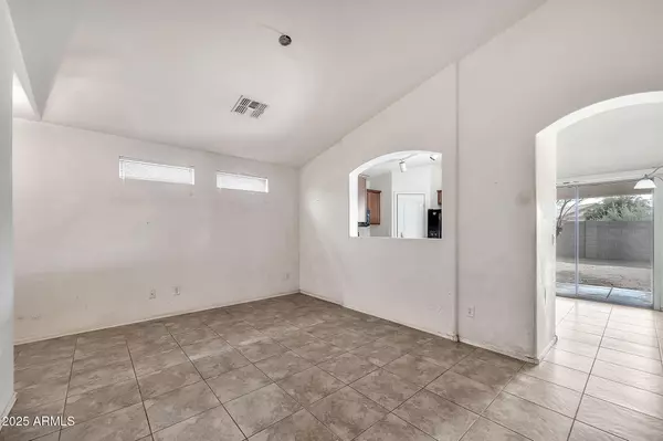 El Mirage, AZ 85335,11765 W MAUI Lane