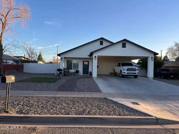 951 E 20TH Street, Douglas, AZ 85607