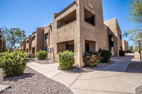 Scottsdale, AZ 85257,8155 E ROOSEVELT Street #231