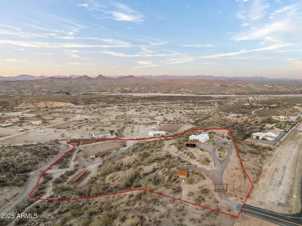 Wickenburg, AZ 85390,2125 US Highway 93 --
