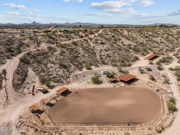 Wickenburg, AZ 85390,2125 US Highway 93 --