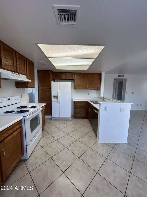 Tempe, AZ 85283,510 W DENNIS Court