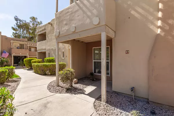 Phoenix, AZ 85020,1425 E DESERT COVE Avenue #47