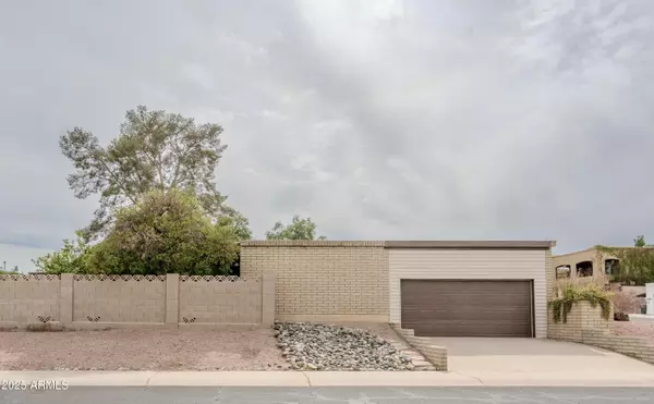 Phoenix, AZ 85032,14625 N 25TH Place