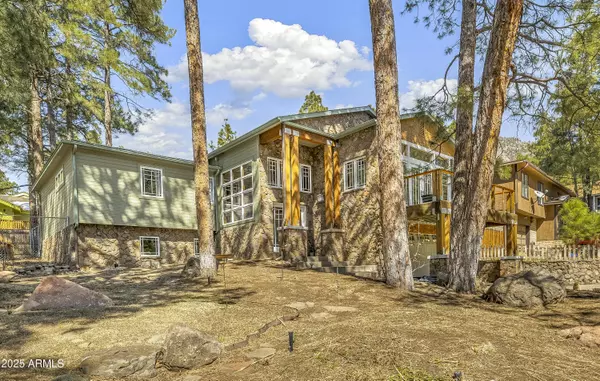 1500 E EVEREST Drive, Flagstaff, AZ 86004