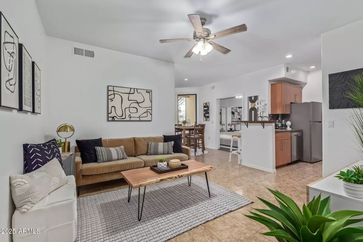 Phoenix, AZ 85054,6900 E PRINCESS Drive #1228