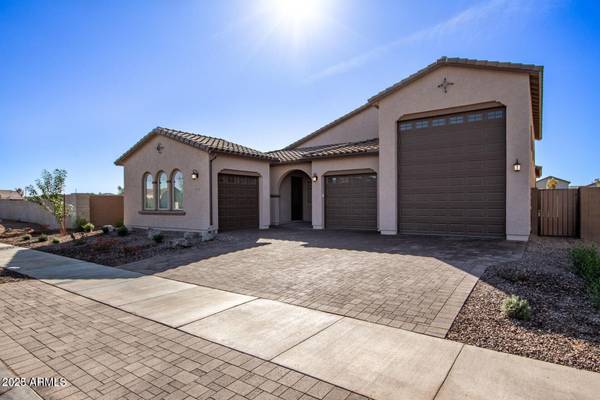 21965 E NIGHTINGALE Court, Queen Creek, AZ 85142