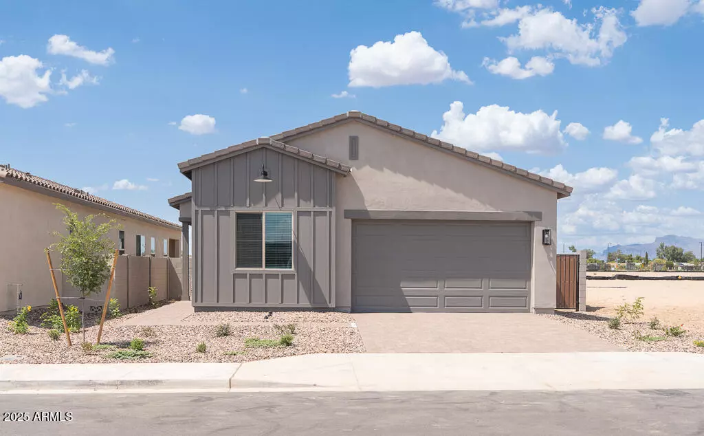 San Tan Valley, AZ 85140,366 E Las Perlas Lane