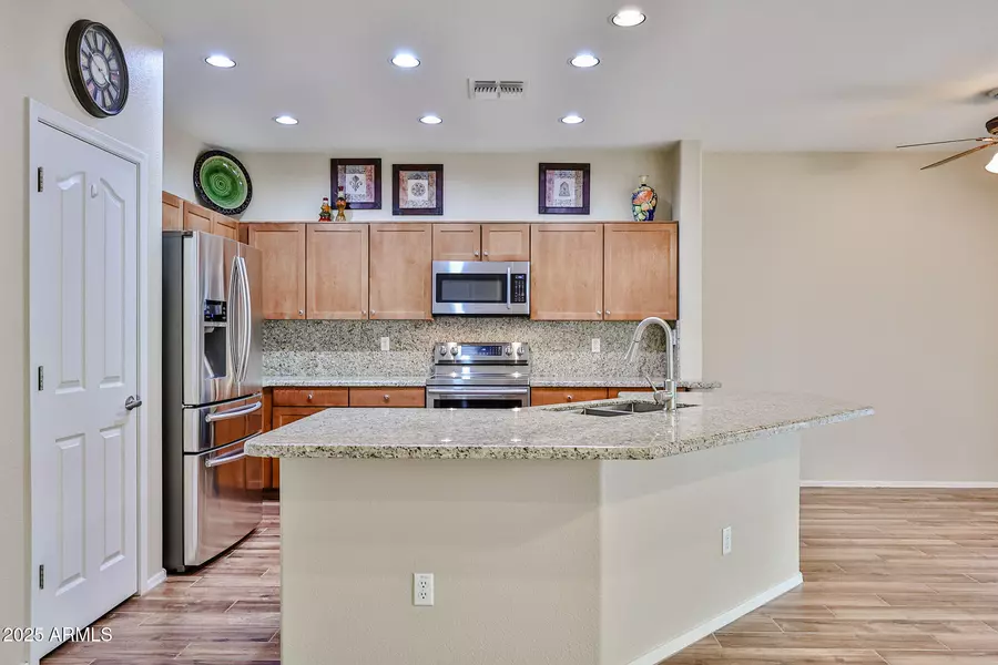 17062 N 184th Drive, Surprise, AZ 85374