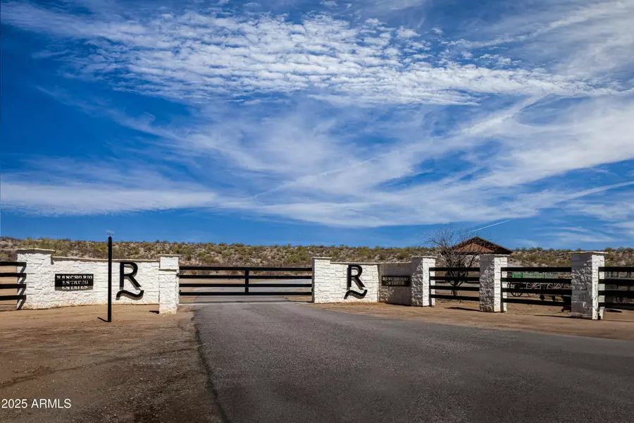 1 Rancho Rio Trail #SE1C, Wickenburg, AZ 85390