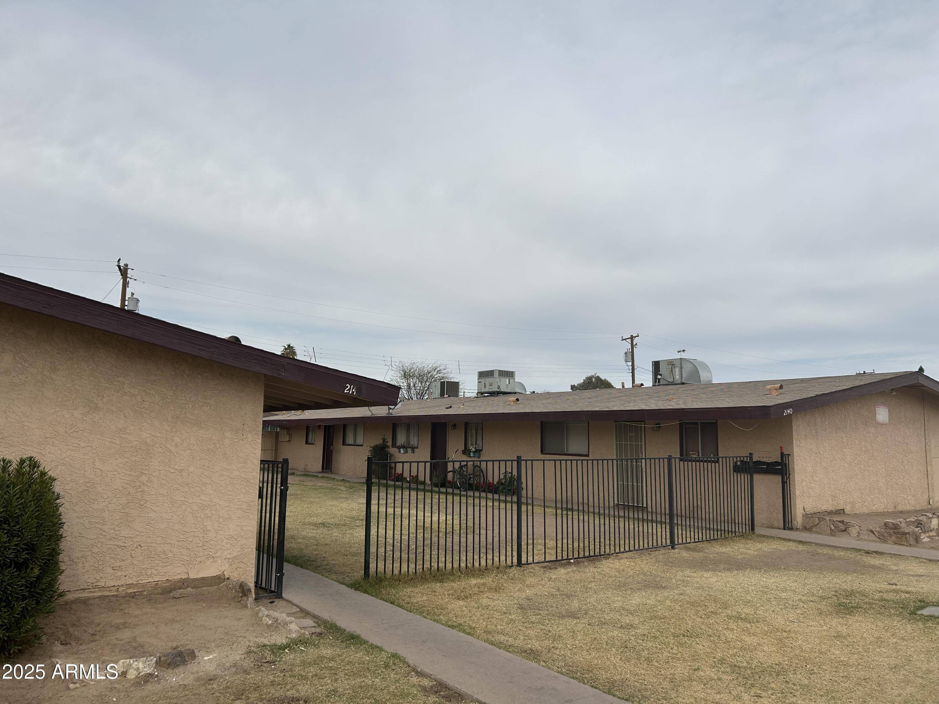 Phoenix, AZ 85015,2140 W HEATHERBRAE Drive