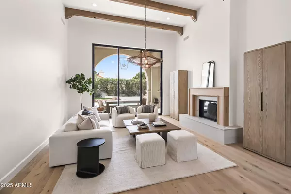 Paradise Valley, AZ 85253,7157 E BRONCO Drive