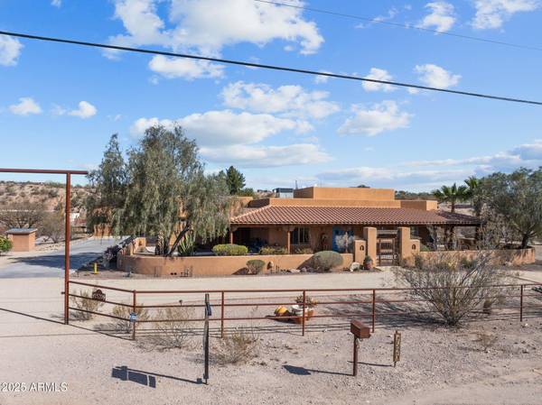 Wickenburg, AZ 85390,1520 W CHEROKEE Lane