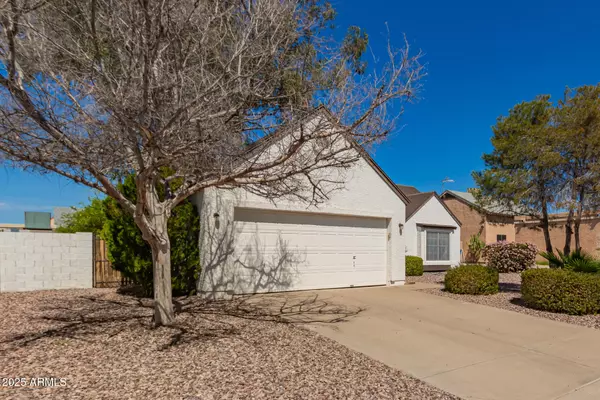 Phoenix, AZ 85024,1220 E TOPEKA Drive