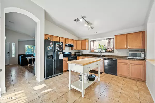 Goodyear, AZ 85338,16120 W KENDALL Street
