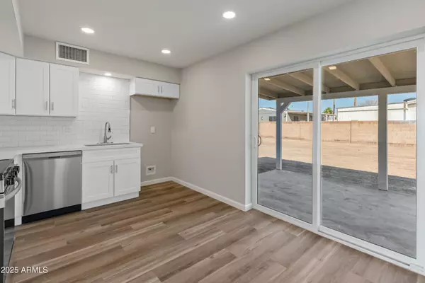 Peoria, AZ 85345,10819 N 73RD Drive