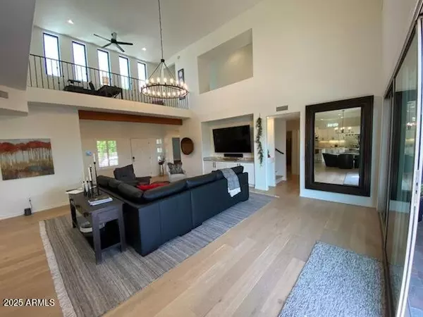 Scottsdale, AZ 85251,3811 N 64TH Street